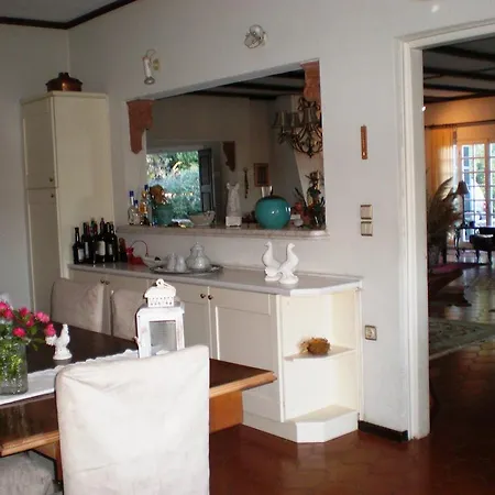 Villa Flores *