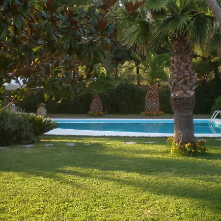 Flores Villa *